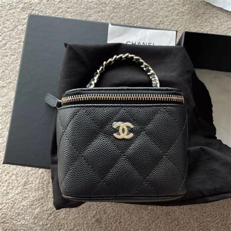 mini chanel vanity bag|borsa chanel 2.55 prezzo.